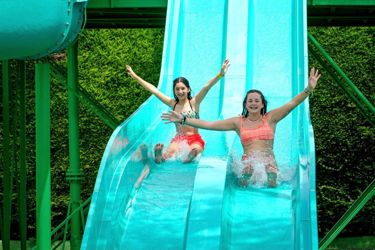 Camping & Resort La Torre Del Sol Miami Playa Luaran gambar
