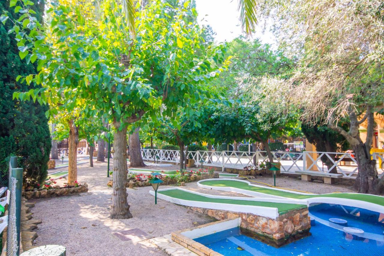 Camping & Resort La Torre Del Sol Miami Playa Luaran gambar