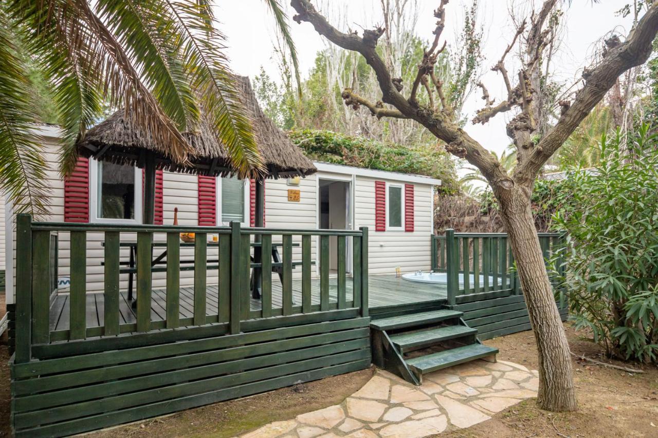 Camping & Resort La Torre Del Sol Miami Playa Luaran gambar