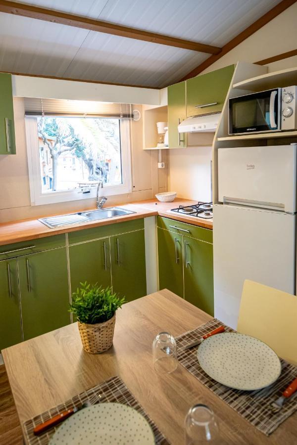 Camping & Resort La Torre Del Sol Miami Playa Luaran gambar