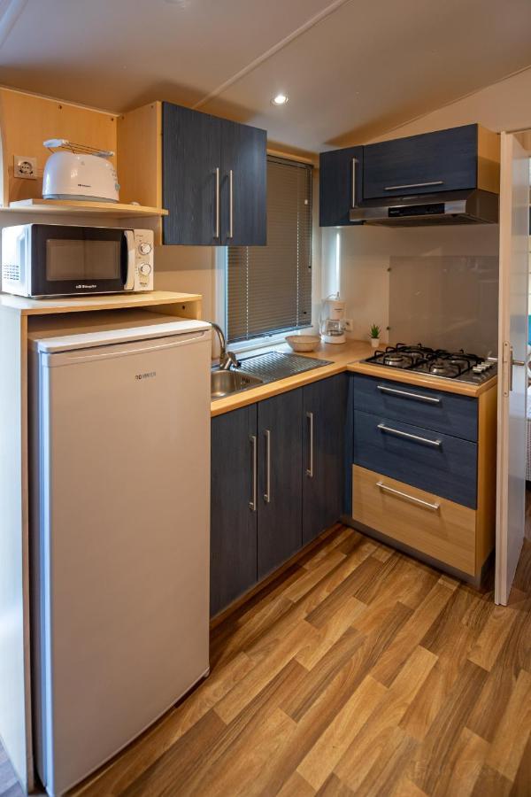 Camping & Resort La Torre Del Sol Miami Playa Luaran gambar
