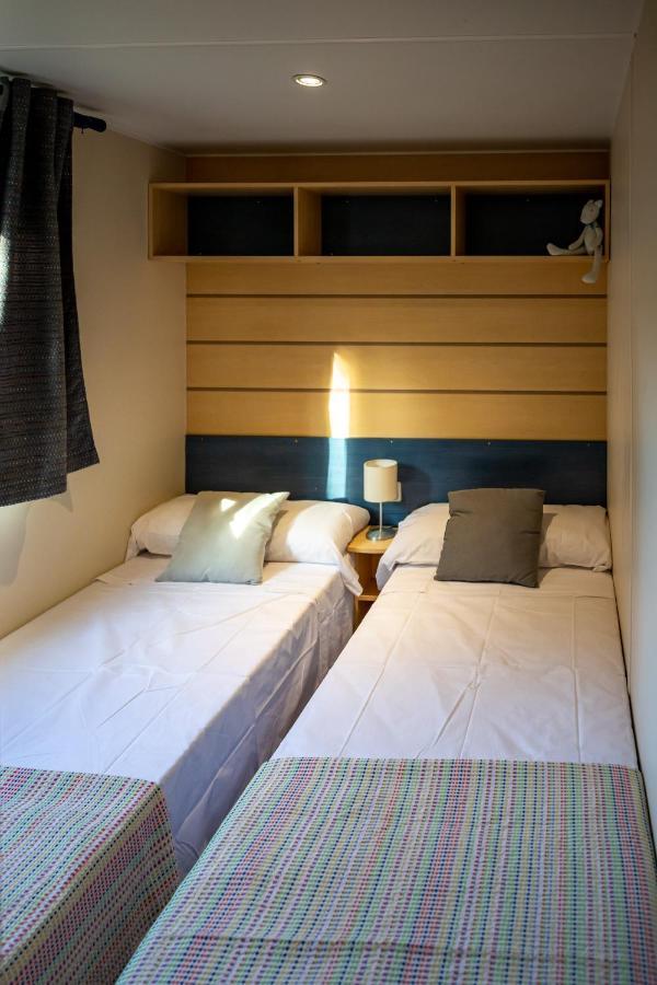 Camping & Resort La Torre Del Sol Miami Playa Luaran gambar