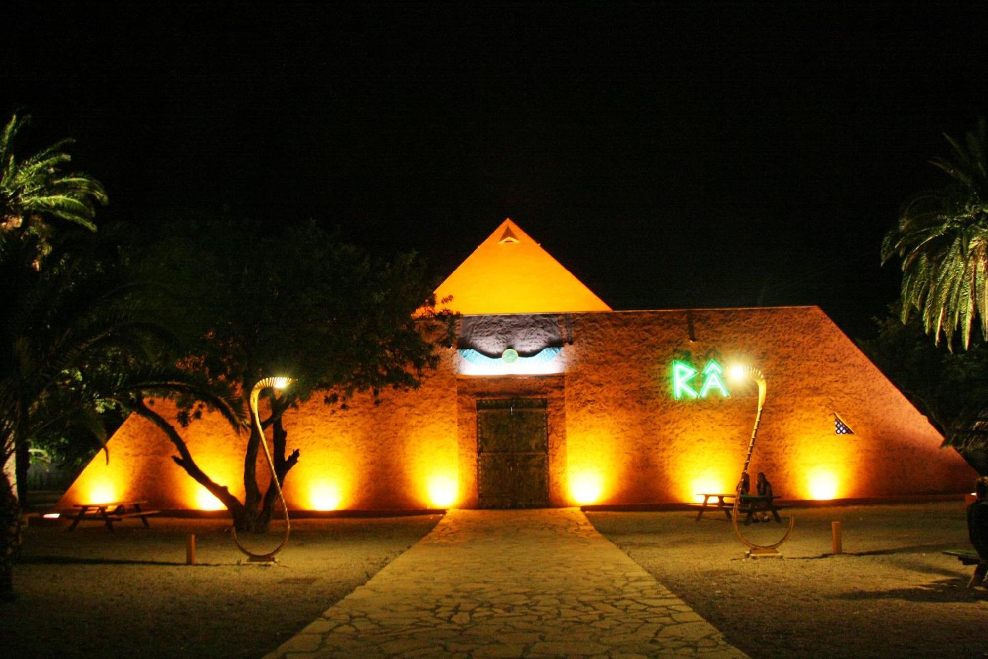 Camping & Resort La Torre Del Sol Miami Playa Luaran gambar
